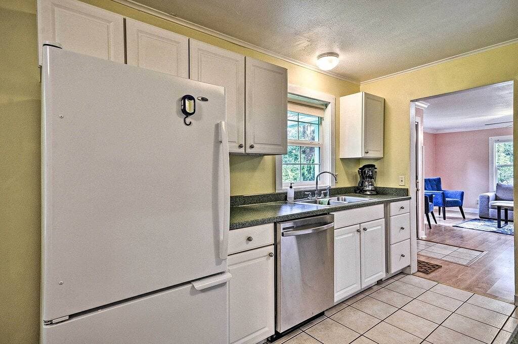 Downtown Home w/ Patio - Walk to Shops & Dining! 1