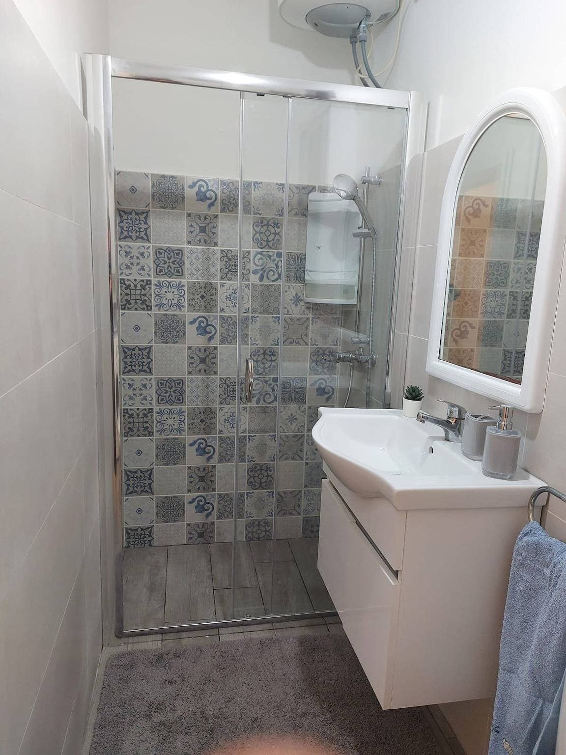 Foto 8 von 37: Ferienwohnung für 4 Personen mit Meerblick