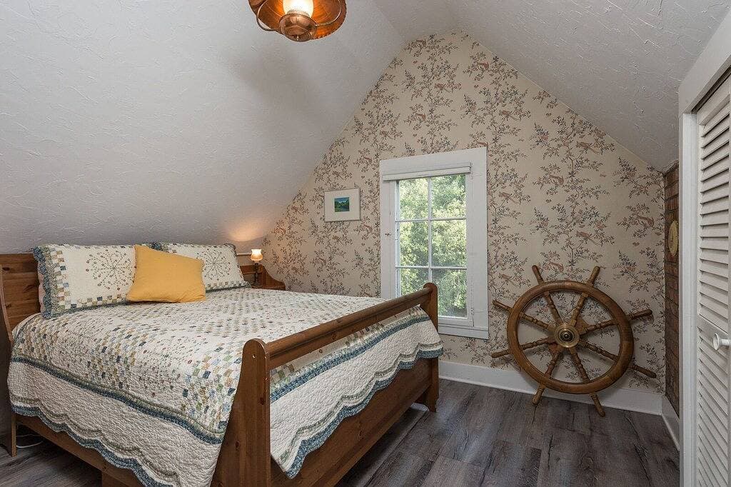 Foto 4 von 24: Genießen Sie das Beste Vashon Von der Plattform des Quartier Cottage