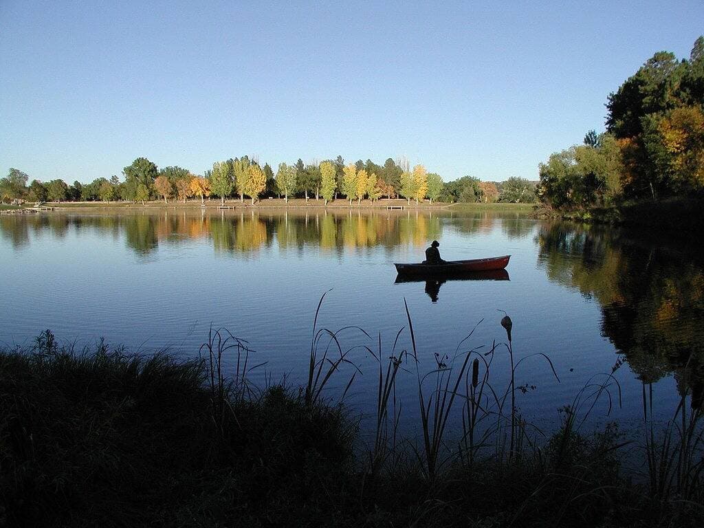 Foto 6 von 25: Am Fuße der Black Hills am wunderschönen Canyon Lake in Rapid City