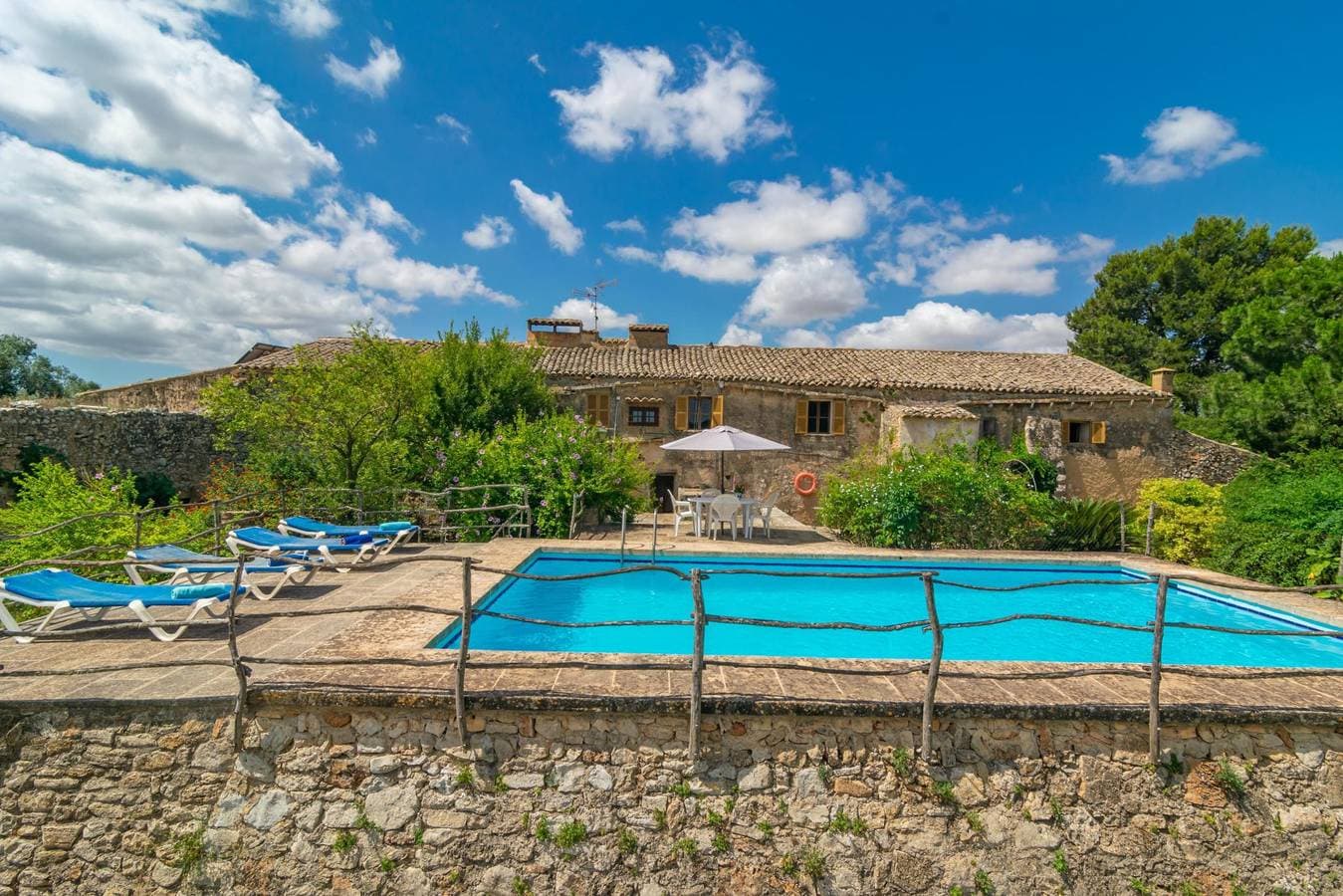 Foto 3 von 41: Son Mayol 2 - Wunderbare private Wohnung in ländlicher Umgebung, in einem Agrotourismus-Anwesen, mit Gemeinschaftspool und kostenfreiem WLAN.