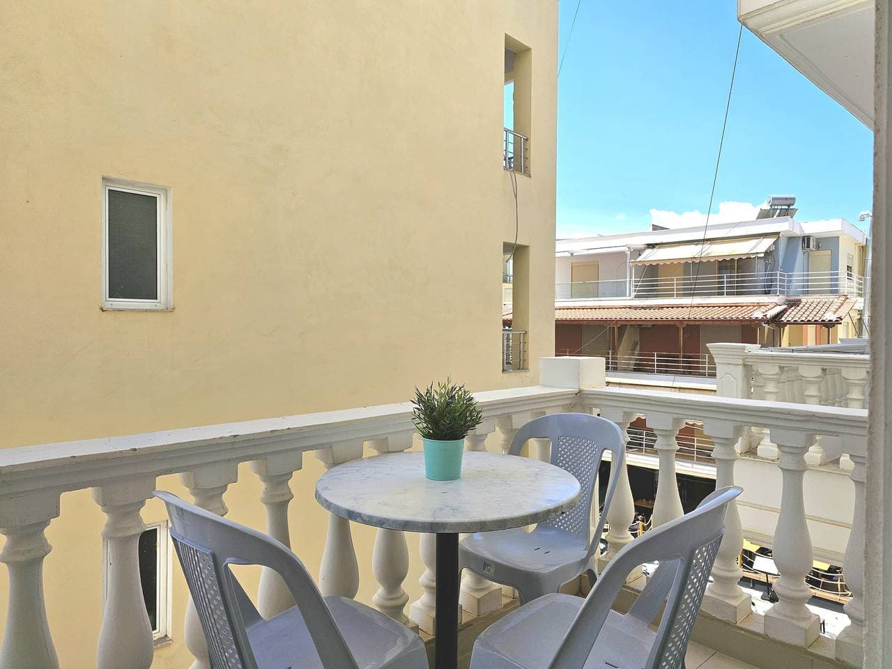 Foto 10 von 26: Ferienwohnung für 3 Personen mit Balkon