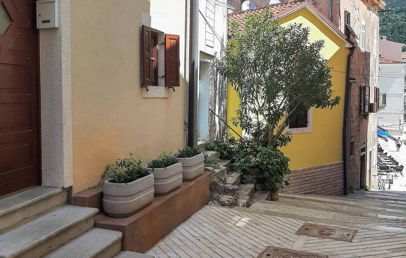 Foto 6 von 16: Gemütliche Ferienwohnung 100 m von der Küste in Cres entfernt, mit kostenlosem WLAN und Klimaanlage