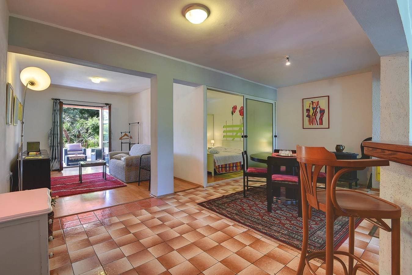 Foto 6 von 20: Appartement mit drei Terrassen, Liegewiese, WLAN