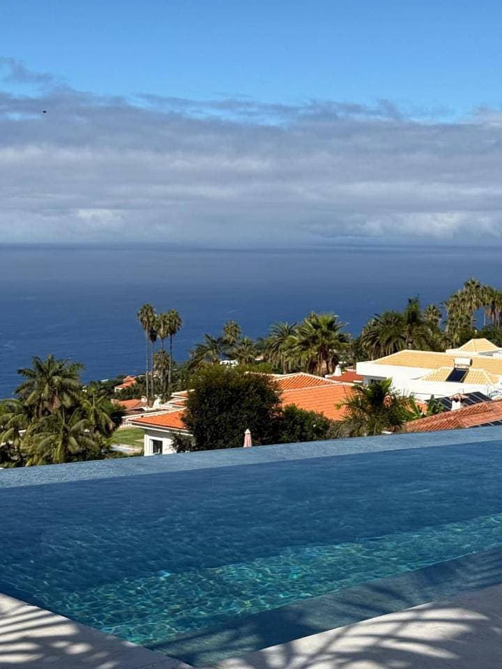 Foto 7 von 51: Villa with Private Pool
