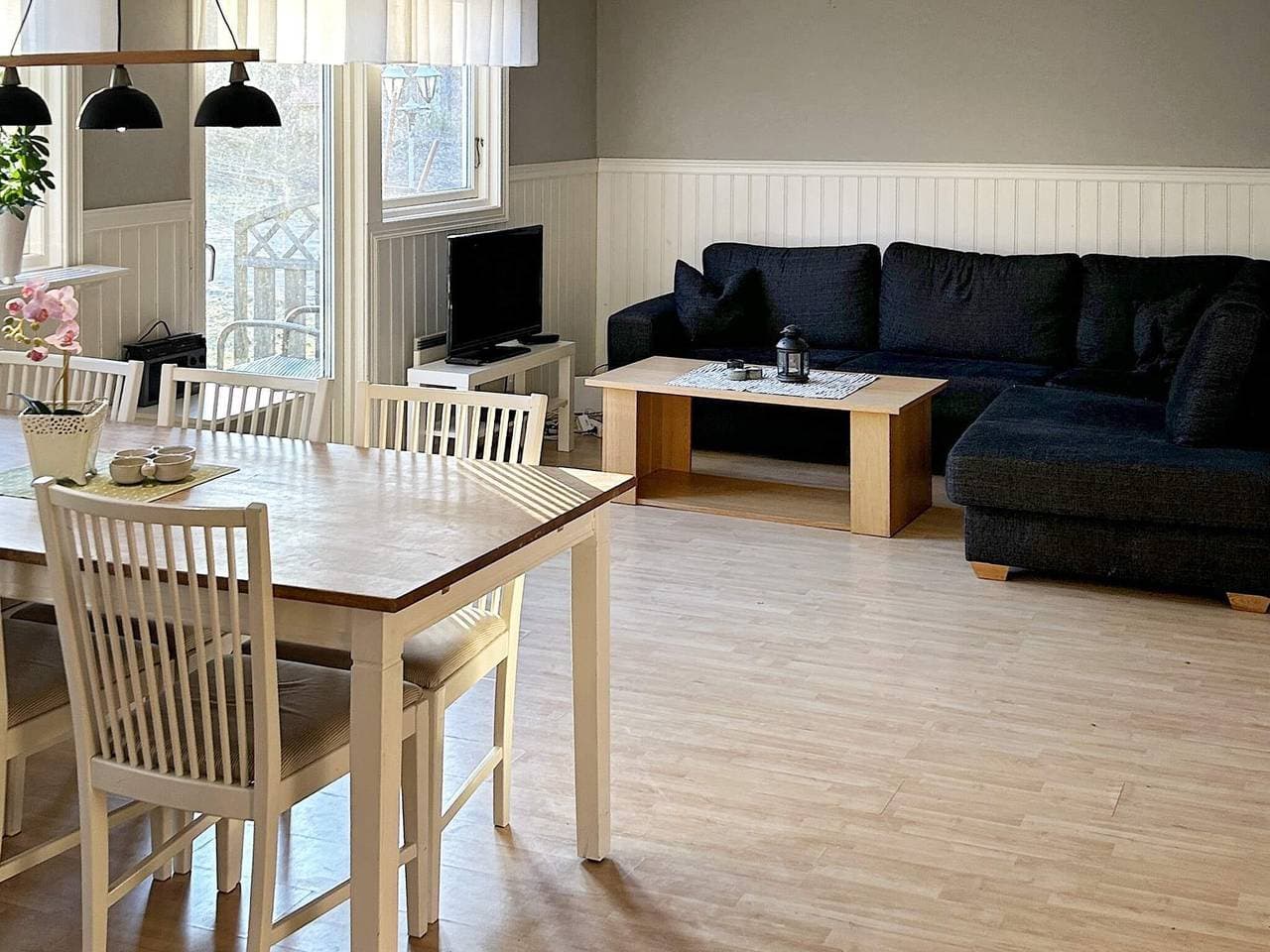 Foto 4 von 21: 6 Personen Ferienhaus in Håcksvik