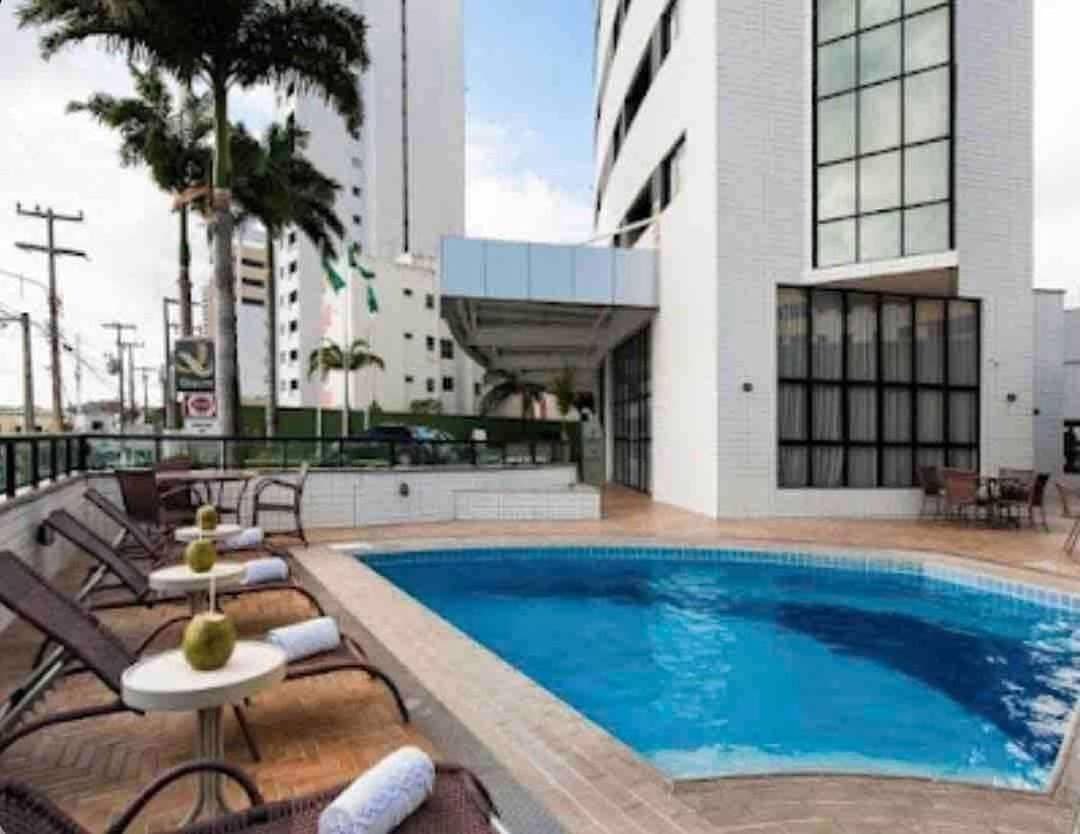 Flats em praia de Ponta Natal 1