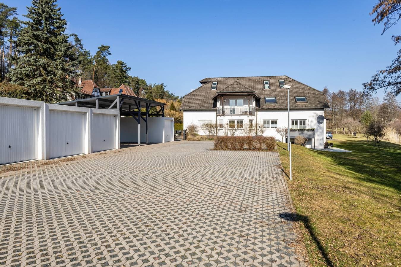 Foto 8 von 33: Ferienwohnung 'Terrace' mit privater Terrasse und Wi-Fi