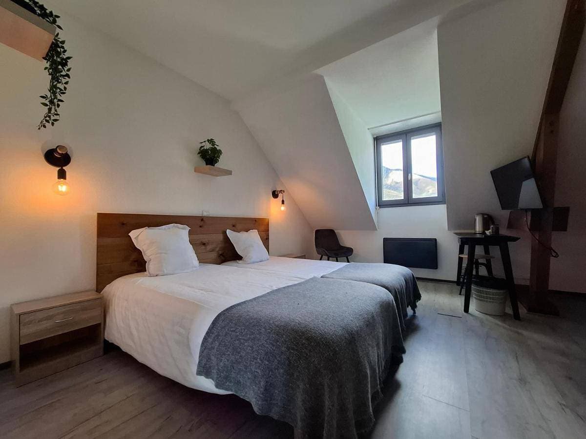 Foto 3 von 13: Double Room - Disability Access