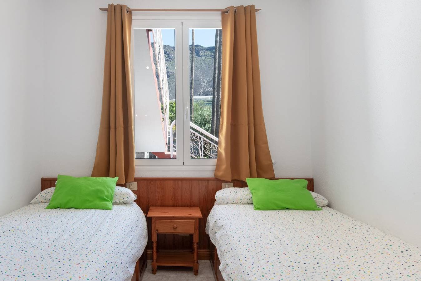 Foto 9 von 28: Apartment 'La Bayana - 4' mit Meerblick, Gemeinschaftspool und WLAN