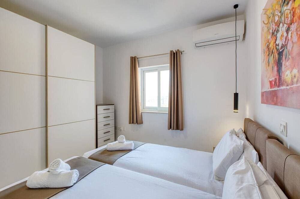 Foto 6 von 20: Sun, Sea & Comfort, Qawra Home w/ Stunning Views