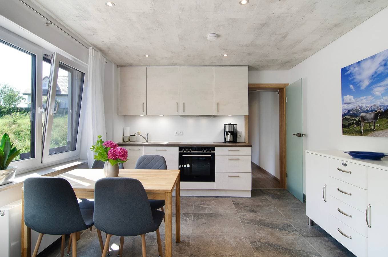 Foto 11 von 30: Ferienwohnung 'Fewo Fuchs' mit Privatterrasse, Gemeinschaftsgarten und WLAN