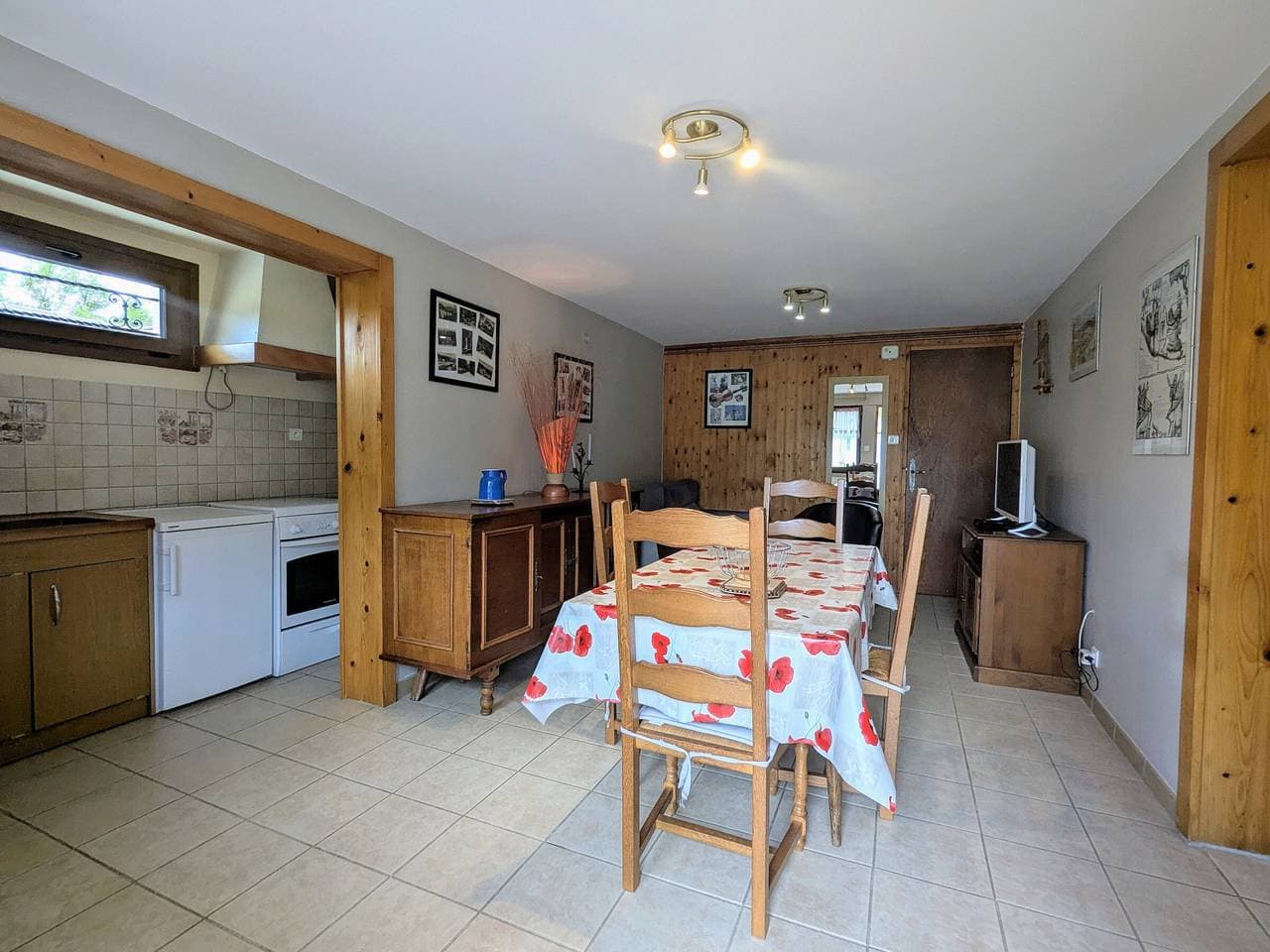 Foto 7 von 15: Gemütliches Ferienhaus in Seenähe mit Terrasse und WLAN
