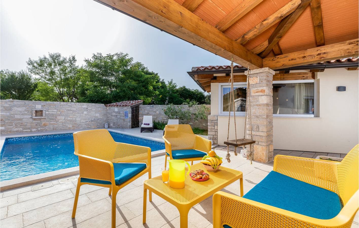 Foto 4 von 33: Gemütliche 1-Zimmer-Wohnung mit Terrasse, WLAN, Parkplatz und Klimaanlage