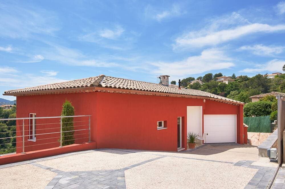 Foto 11 von 23: SunlightProperties: Splendid: Villa, 4 Bedroom/ 3 bath, jacuzzi, heated pool