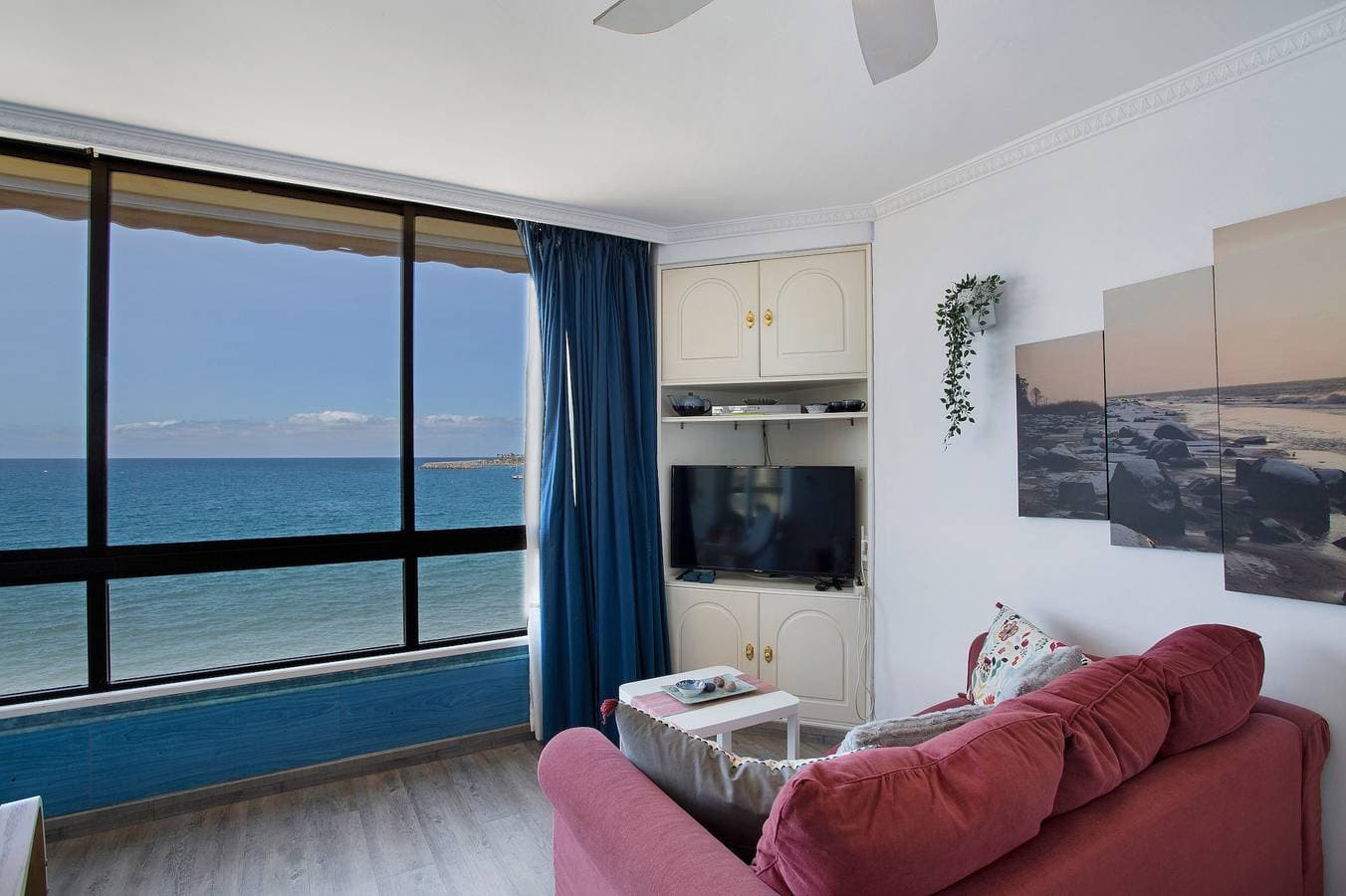 Patalavaca Beach House 1