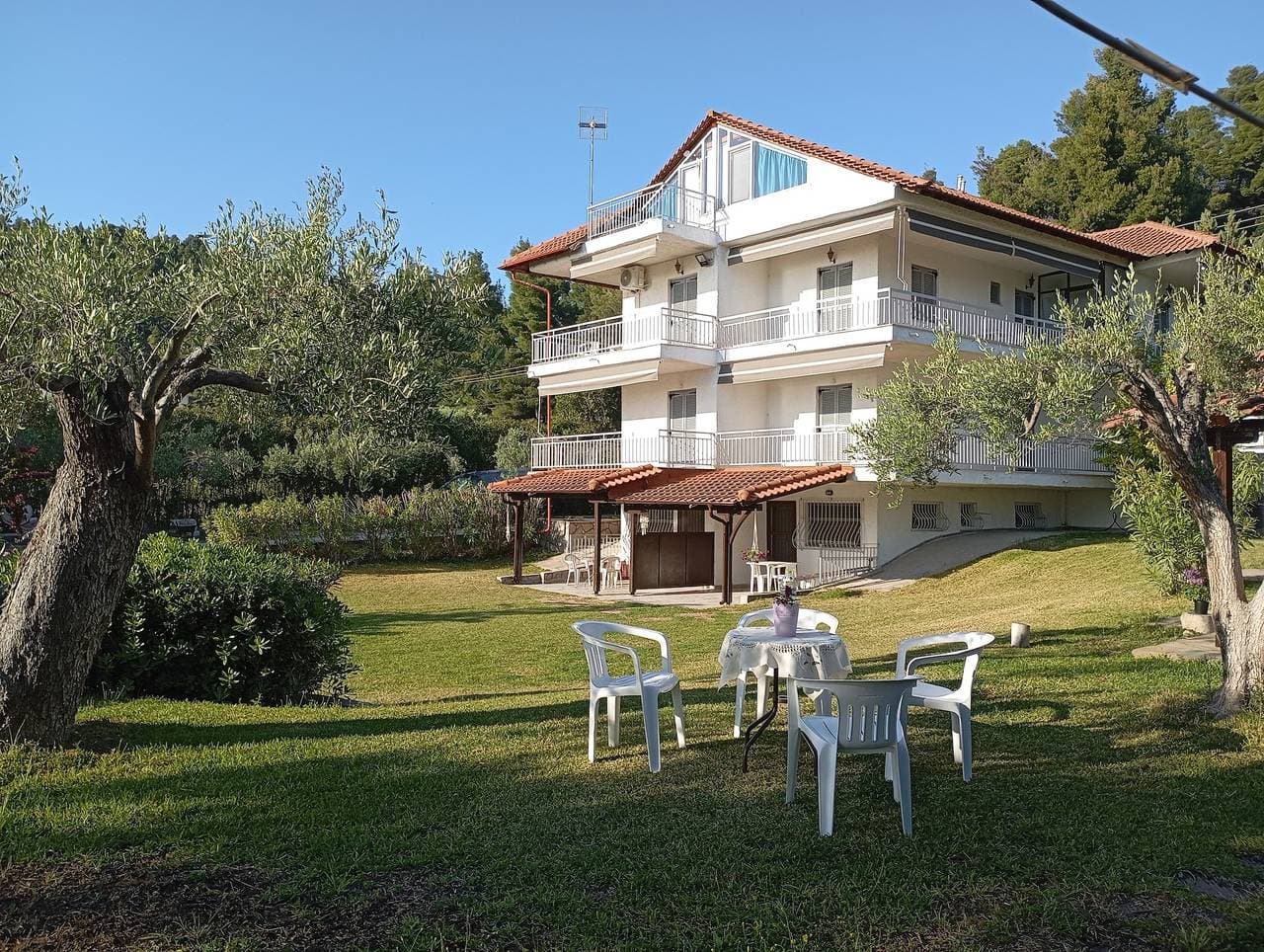 Foto 3 von 31: Apartment „Marina's Houses By The Sea – Apt 5“ mit Meerblick, WLAN und Klimaanlage