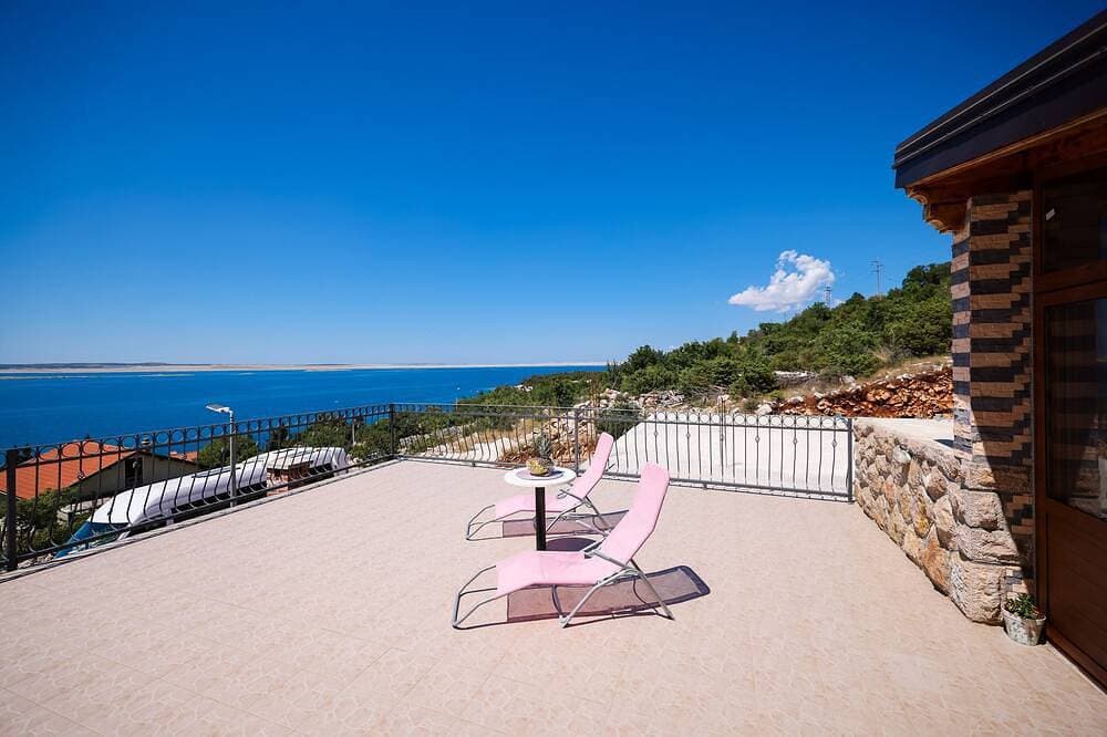 3-Zimmer-Ferienwohnung mit Terrasse und Meerblick Kozjaca, Paklenica 1