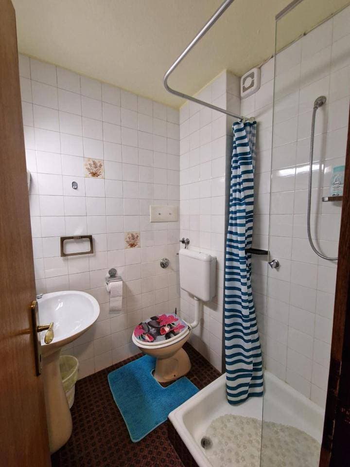 Foto 10 von 13: Apartment with Shower