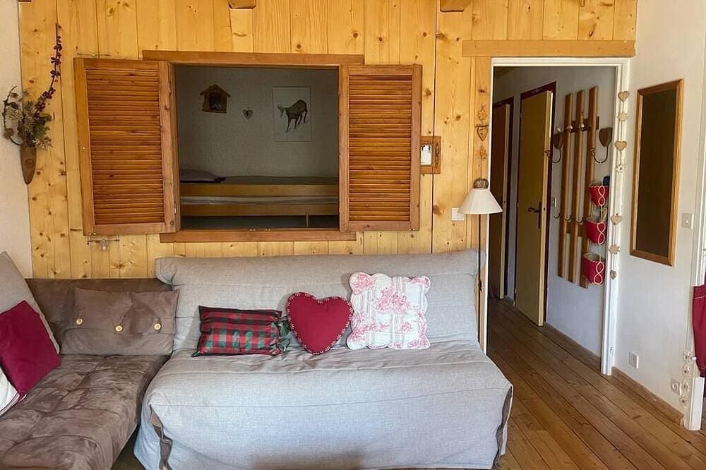 Foto 6 von 10: Super Cosy Studio 33 M² - Sleeps 4 - Auron