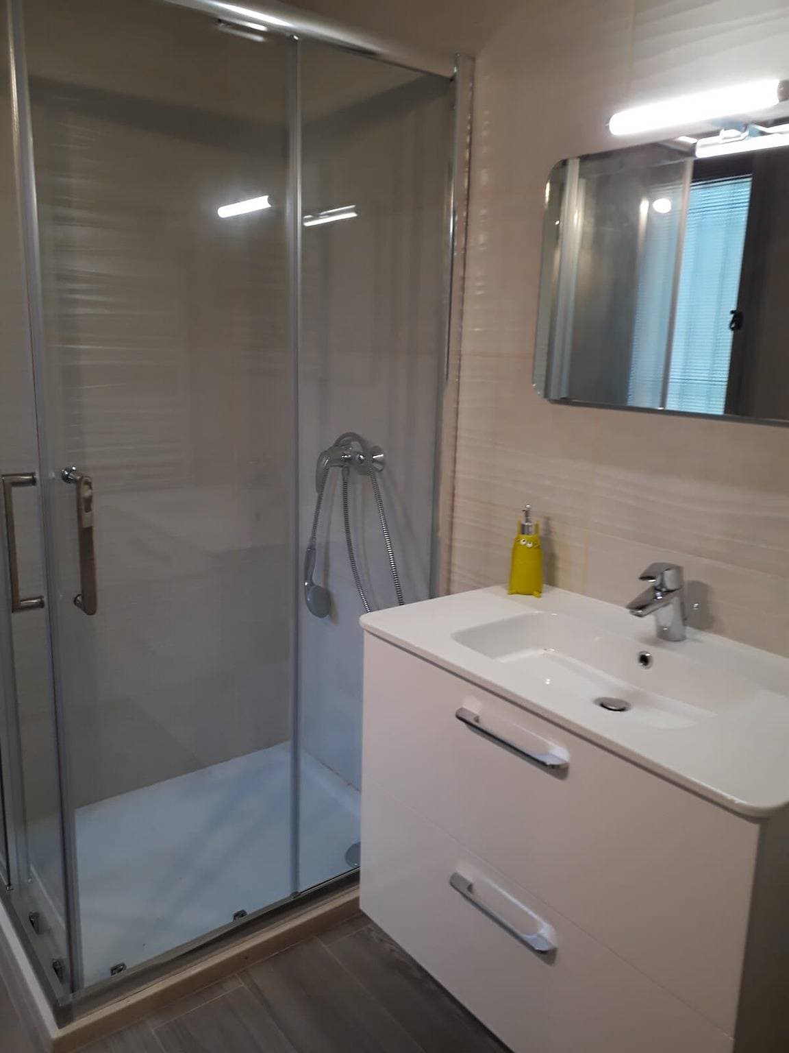 Foto 13 von 37: Ferienhaus für 22 Personen mit Garten