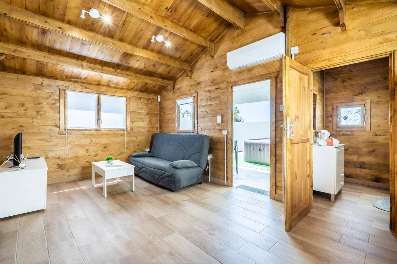 Foto 4 von 23: Two-Bedroom House