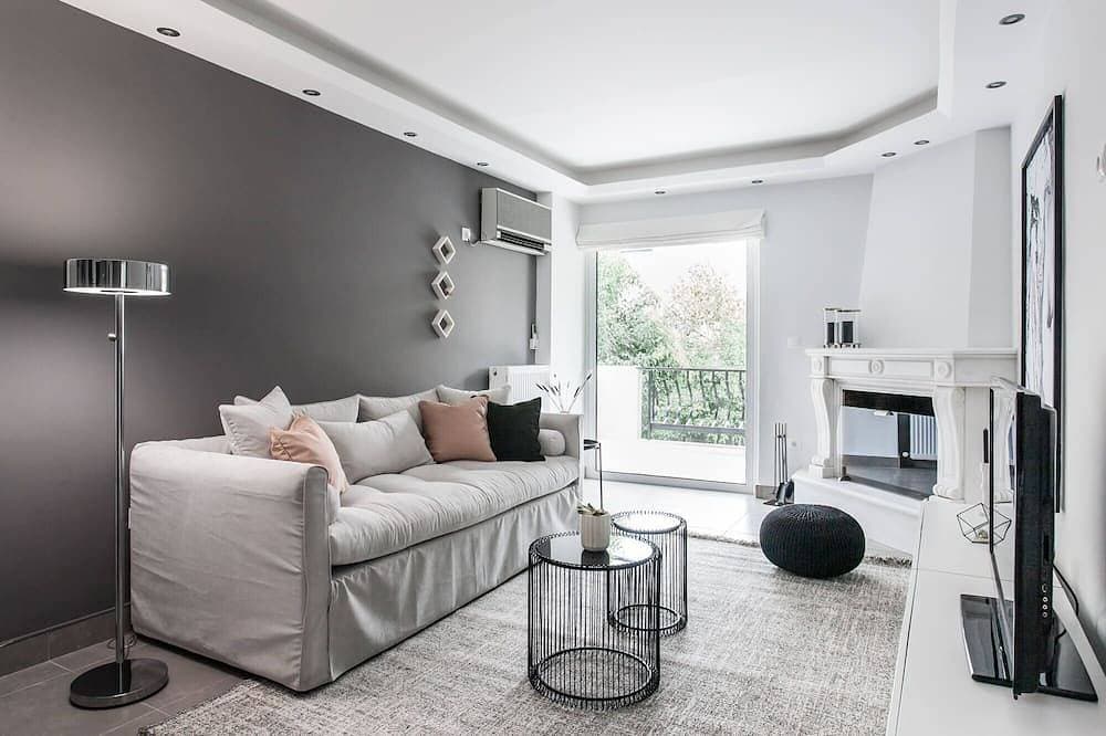 Foto 13 von 26: Modernisierte und geräumige 2Bd Wohnung in Chalandri