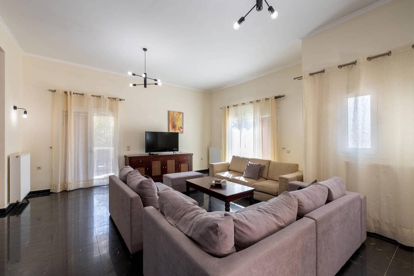 Foto 6 von 51: Villa für 8 Personen mit Garten