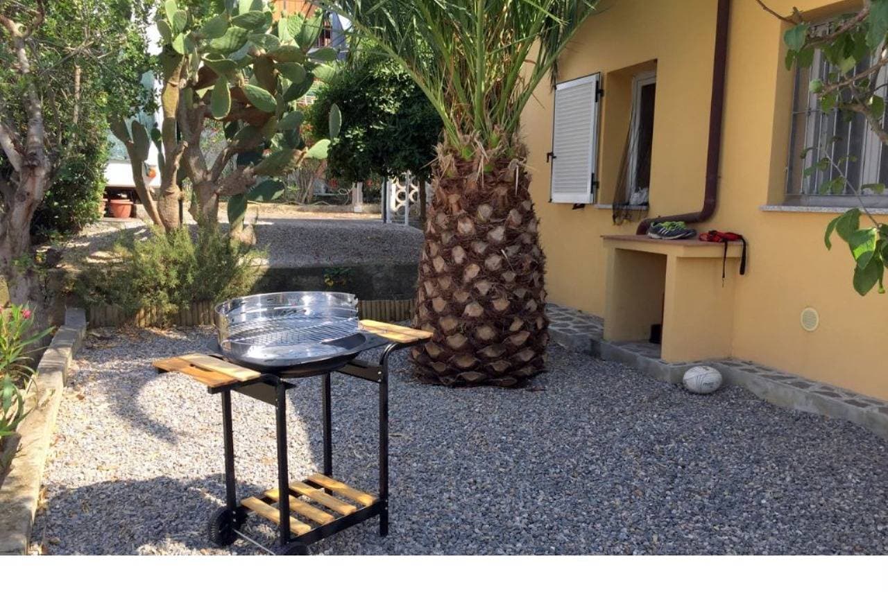 Foto 5 von 23: Ferienwohnung für 5 Personen mit Terrasse