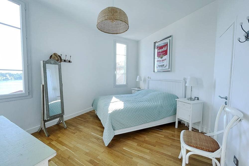 Foto 2 von 27: 25. Bright apartment with two bedrooms & balcony with a lovely sea view