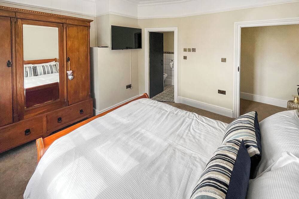 Foto 8 von 30: 8 Schlafzimmer Unterkunft in Meopham, Gravesend