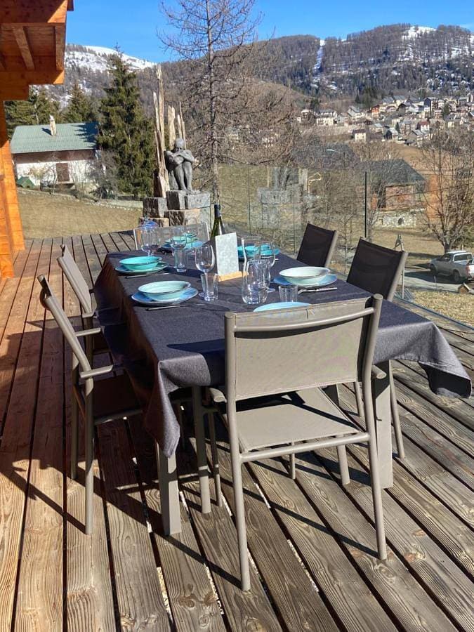 Foto 4 von 61: Three-Bedroom Chalet