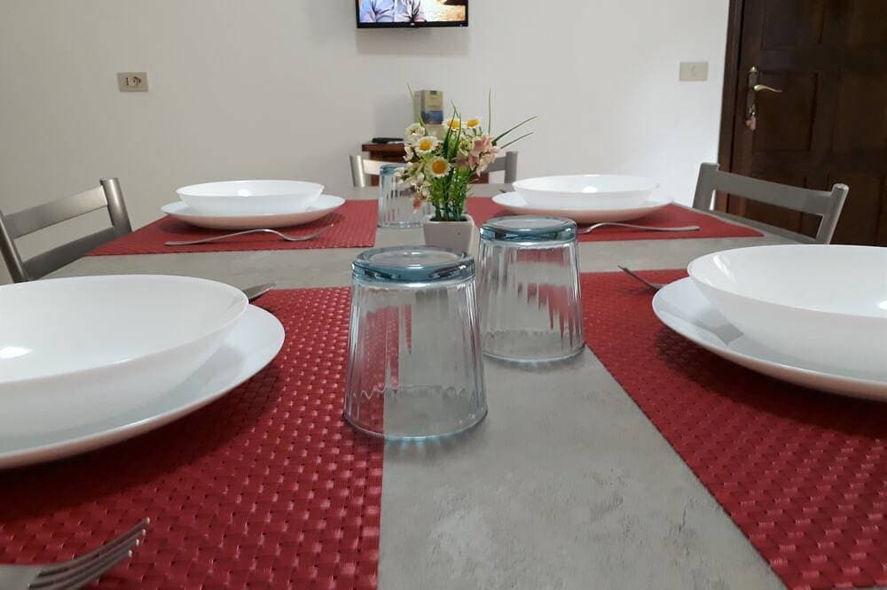 Foto 8 von 9: Apartment Trieste in Marone Bs Lake Iseo