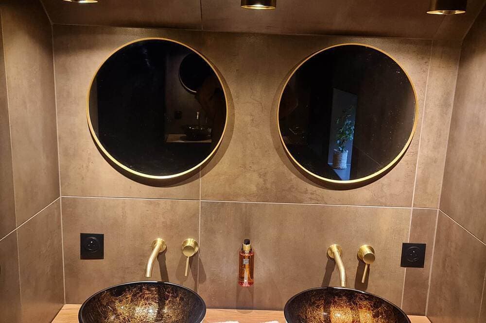 Foto 4 von 18: Chalet des Loups - \"Le refuge\" luxury wellness suite