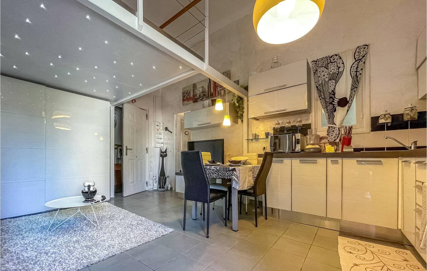 Foto 7 von 24: Appartement am Strand mit Parkplatz, Küche und Internet
