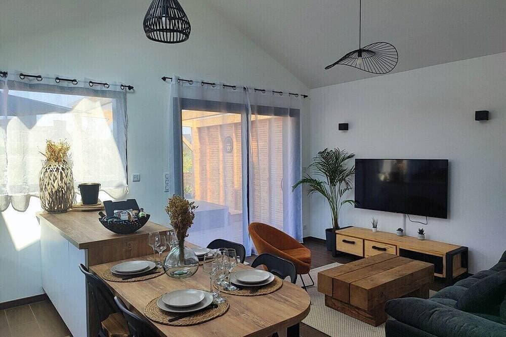 Foto 8 von 30: Kerzoé-Gîte-Ensuite-Premium-Poolblick