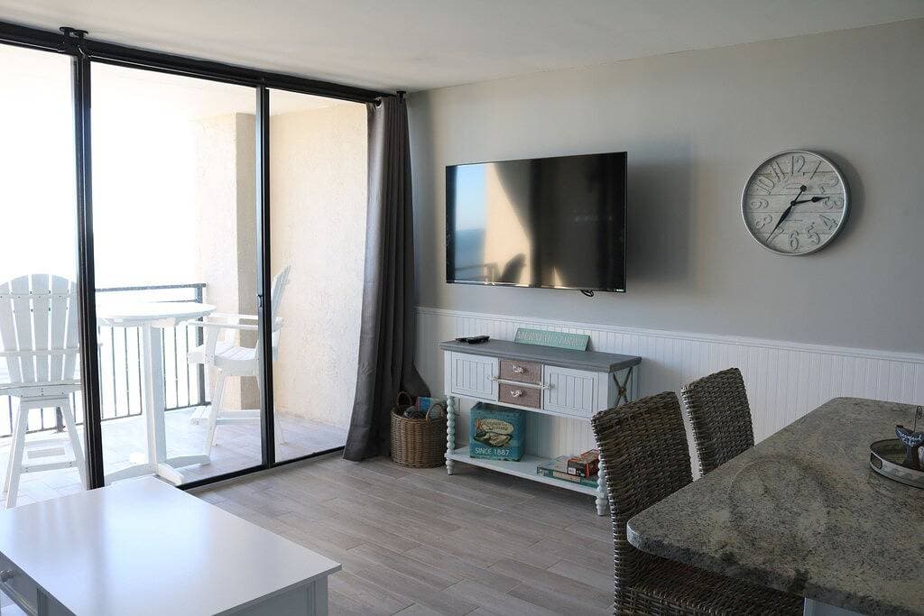 Foto 11 von 13: Kürzlich renovierte Wohnung, 1Br 1Ba, schöne Upgrades und Küstendekor.