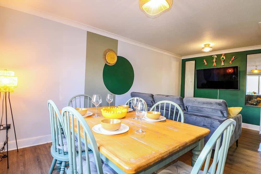 Foto 12 von 16: Farnham Park Apartment, family friendly in Farnham
