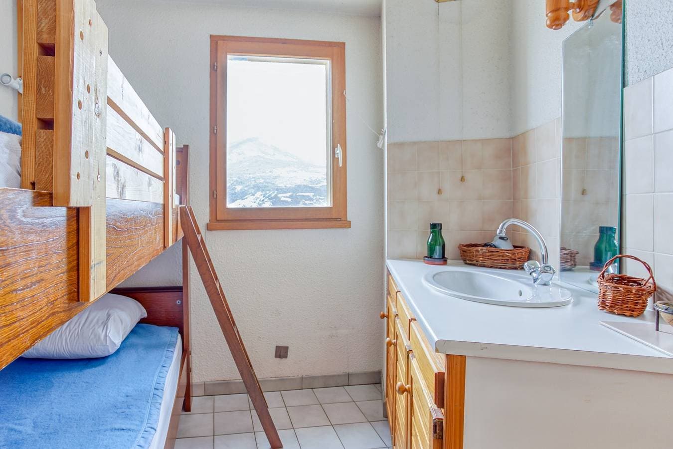 Foto 12 von 12: Ferienwohnung für 6 Personen mit Balkon