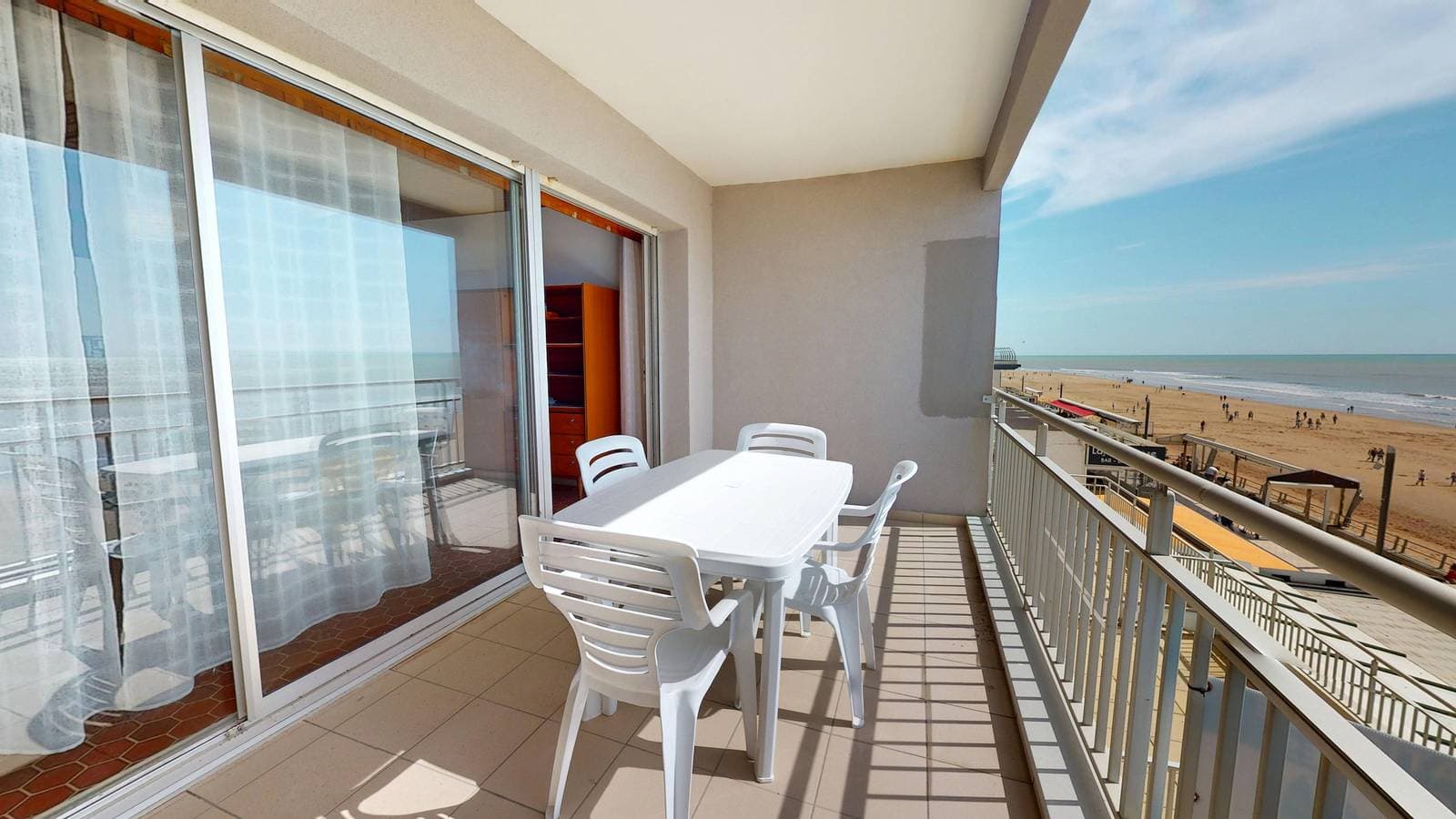 Foto 6 von 29: Murmure des Vagues - Studio face mer avec balcon