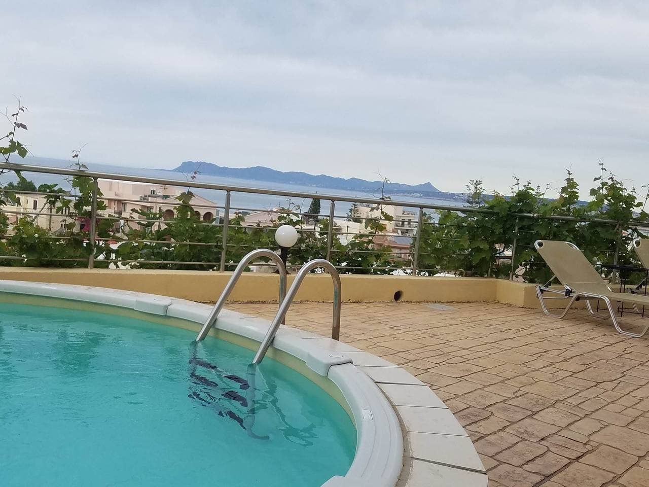 Foto 9 von 24: Sehr geräumiges Apartment mit eigenem Pool und Whirlpool