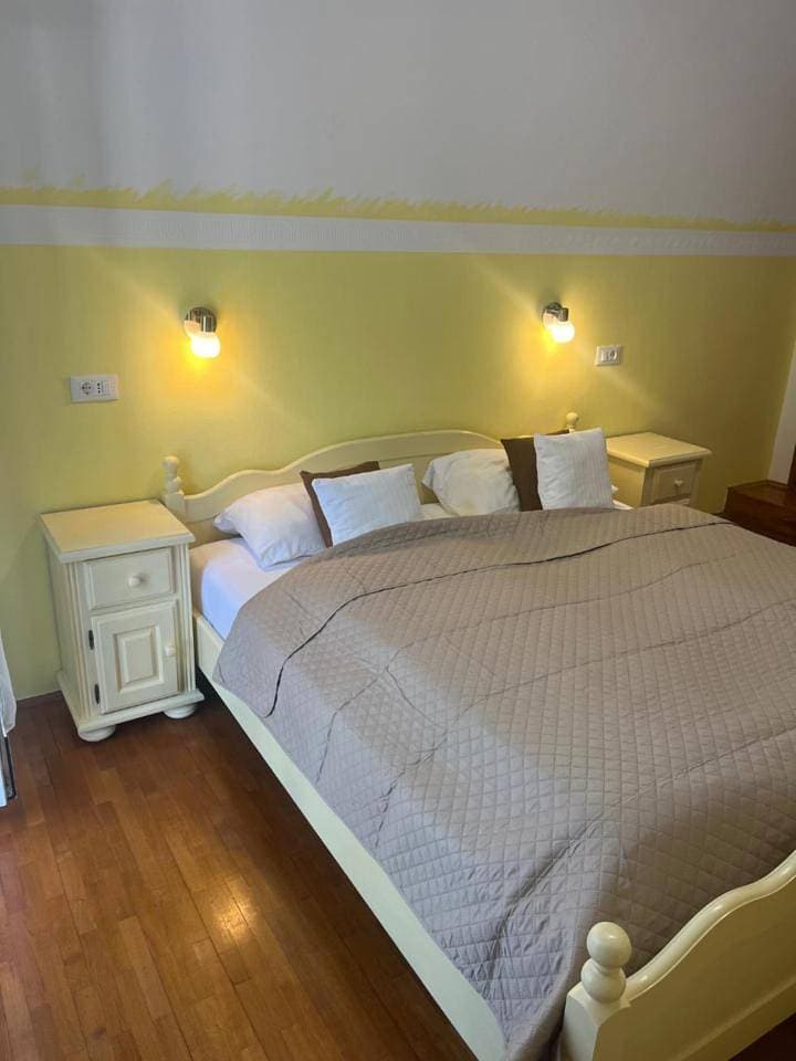 Foto 7 von 13: Double Room with Private Bathroom