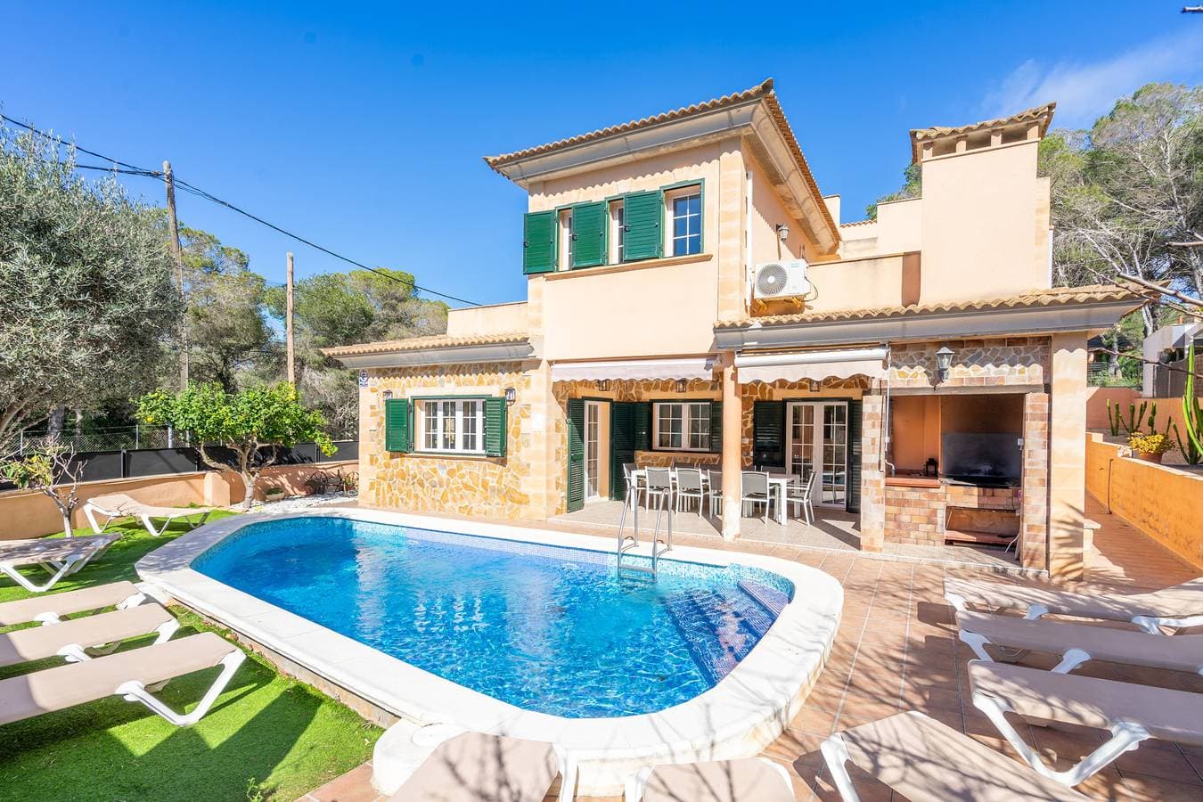 Villa Trobadors 1