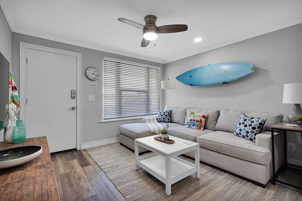 Foto 13 von 40: Beachside! Jacksonville Beach Condo-Close to Mayo Clinic