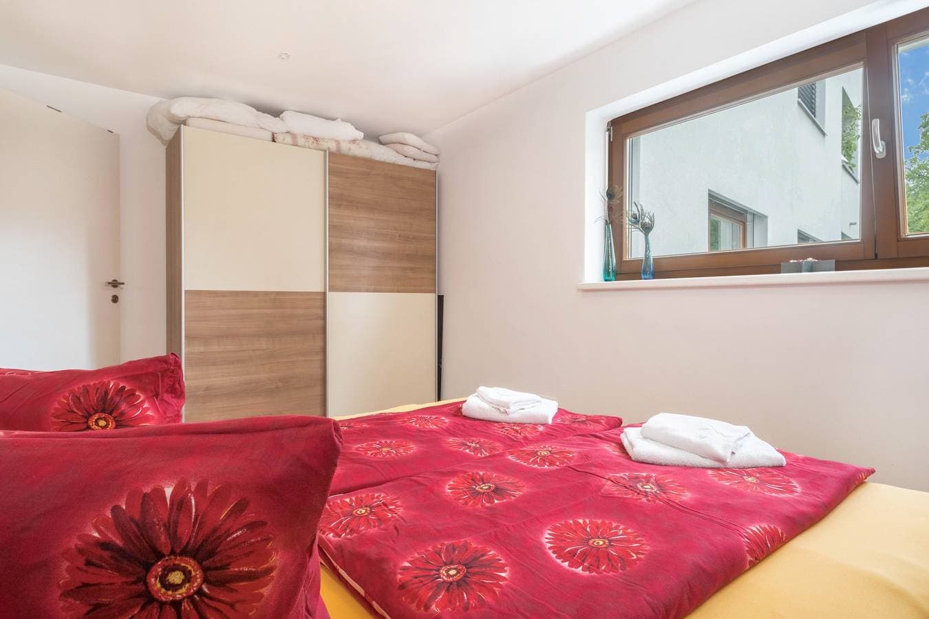 Foto 13 von 23: Gemütliche Ferienwohnung "Felix" mit Balkon, WLAN & TV