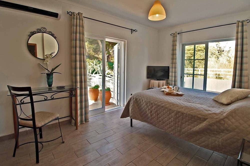 Foto 2 von 30: Schöne freistehende Villa mit privatem Pool, 600 Meter vom Strand entfernt - 66875 / Al