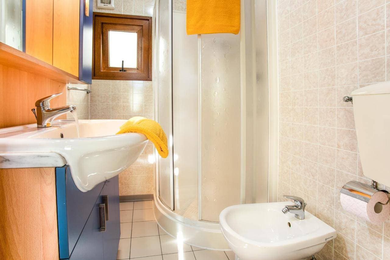 Foto 7 von 9: Mobile Home (2 Adults)