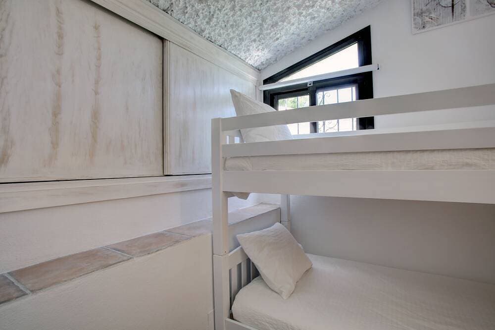 Foto 8 von 24: Luxus Stadthaus, Strandlage, herrlicher Meerblick, großer Pool, Schlafmöglichkeiten für 5!