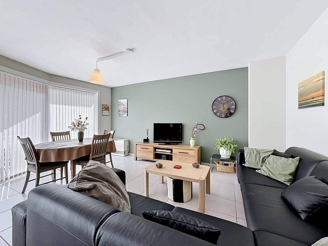 Westhinder: Kleine Residenz Westhinder 1