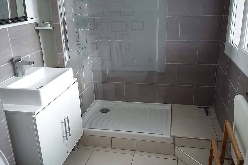 Foto 9 von 30: 2-Zimmer-Wohnung in charmanter Villa, 50 m vom Strand entfernt / gratis WiFi